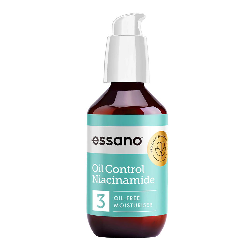 Essano Oil Control Niacinamide Oil-Free Moisturiser being applied to skin, providing hydration and shine control for oily skin